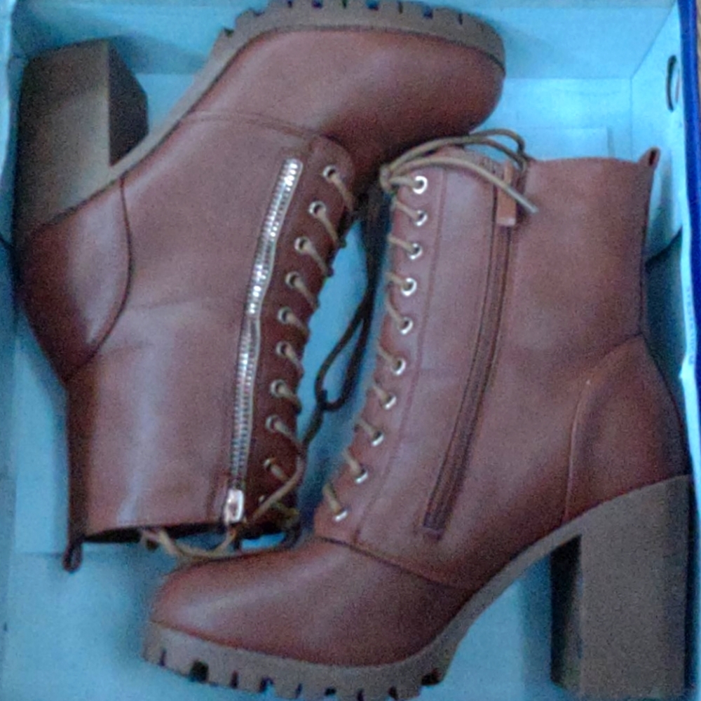 Laced, heeled boots,Top Moda,brown, size 7 woman